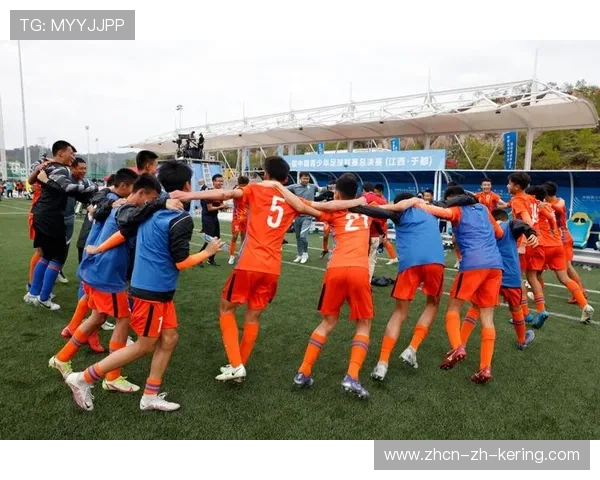 足球俱乐部在青训中建立家长监督委员会保障透明度,足球比赛监督培训班